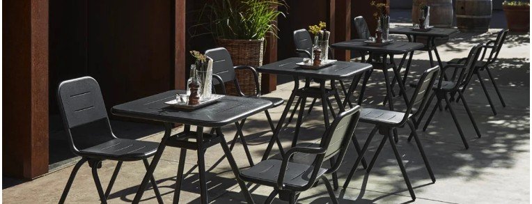 Udendørs cafémøbler