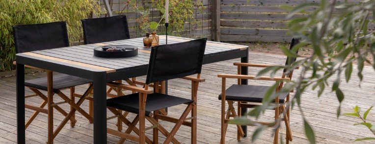 Havemøbelsæt til 4 personer