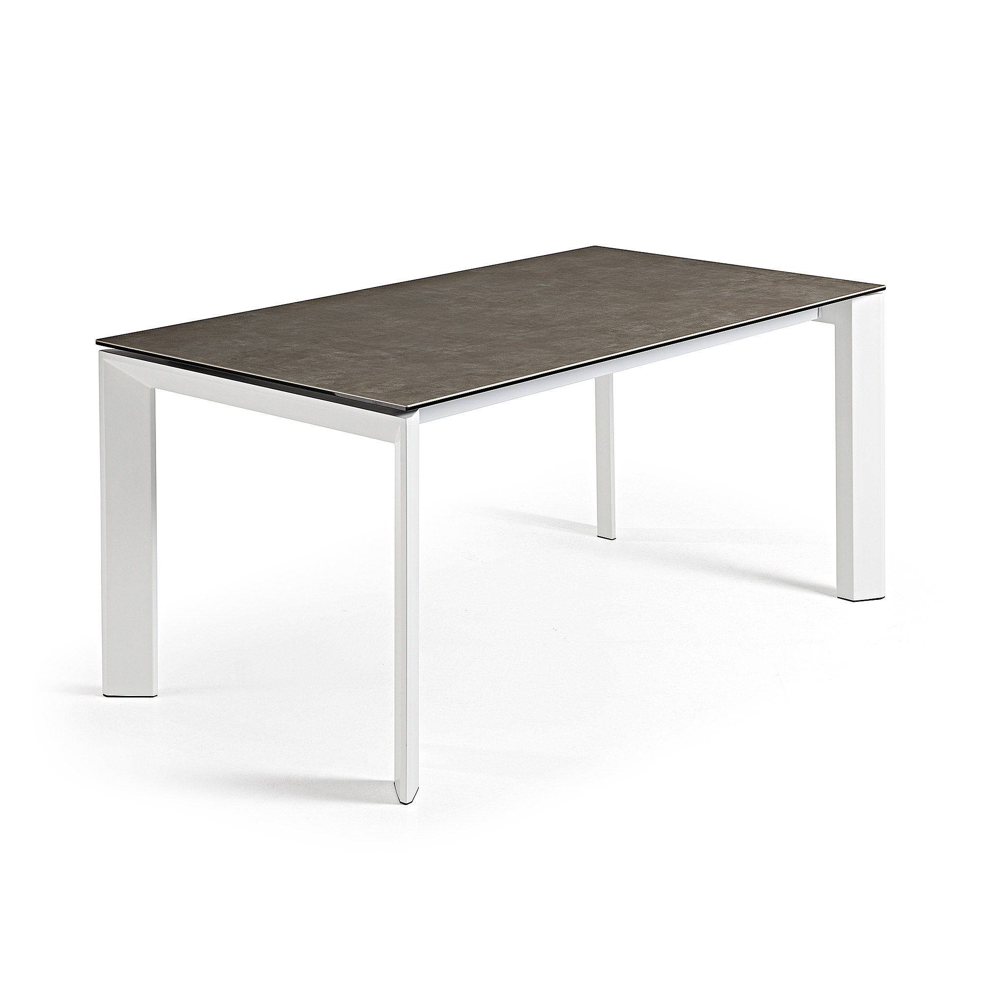 KAVE HOME Axis utdragbart keramikbord i Vulcano Ceniza finish, vita stålben 160 (220) cm