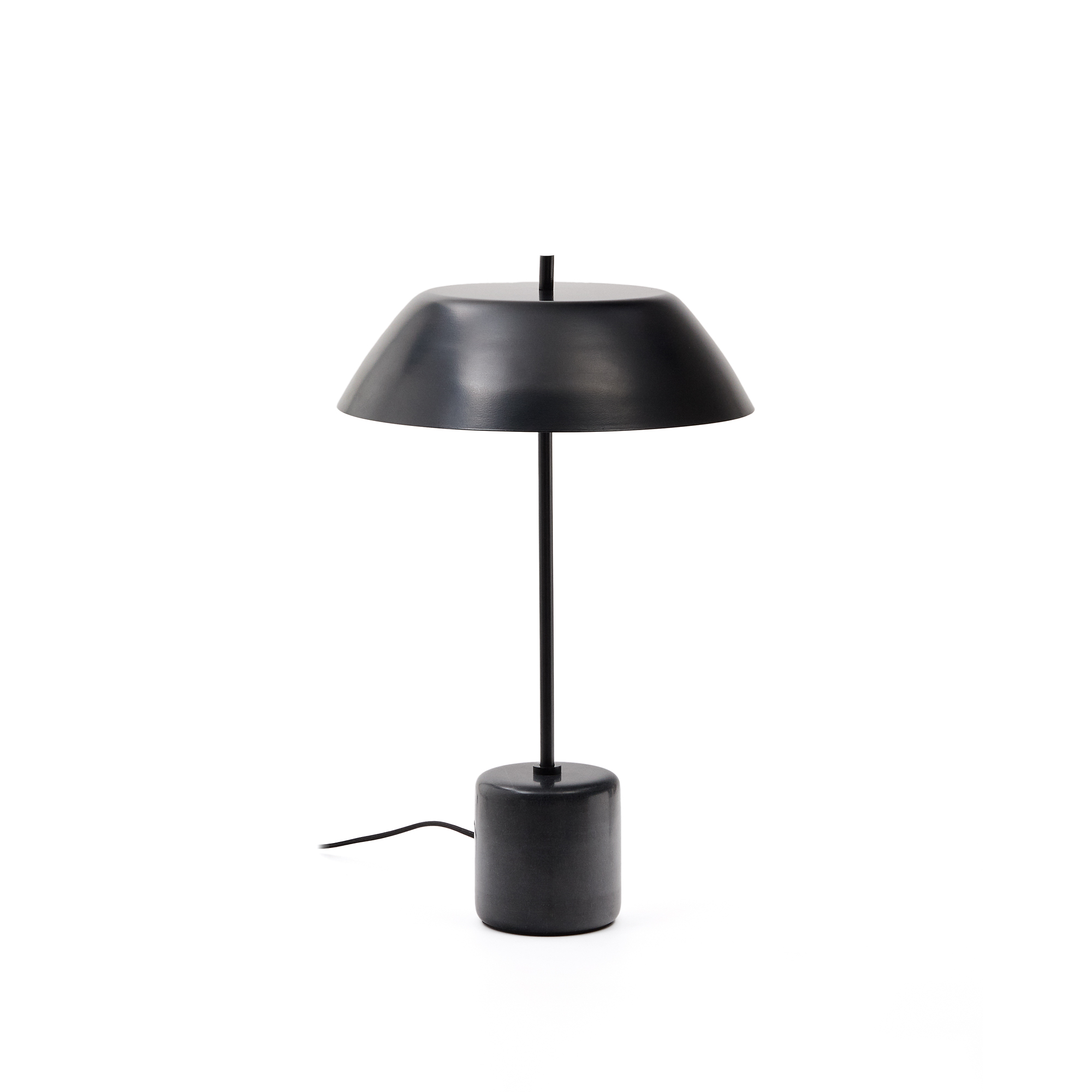 KAVE HOME Sayra bordslampa tillverkad av svart marmor och metall i svartmålad finish