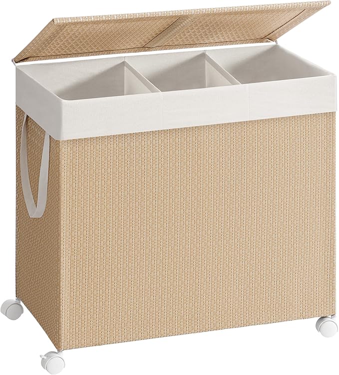 SONGMICS HOME Vasketøjskurv med 3 sektioner, Stor 140 L rullende vasketøjskurv med hjul, Rattan tøjkurv med låg, Aftagelig foring med håndtag, Naturbeige og Mat Hvid LCB602N01