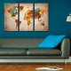 ARTGEIST Painted World - Verdenskort i farverigt design trykt p� l�rred, 3-delt - Flere st�rrelser