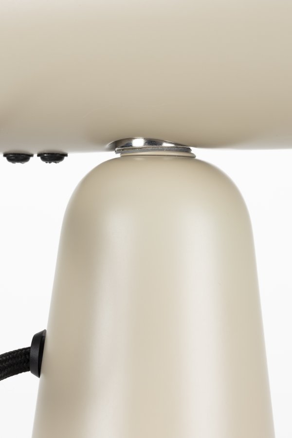 WHITE LABEL LIVING Vesper skrivebordslampe - beige jern