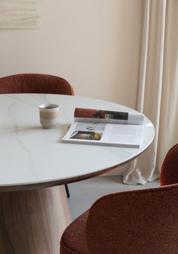 WHITE LABEL LIVING Almira spisebord, ovalt - snhvit matt sintret stein og valnttpapirfiner (200x90)