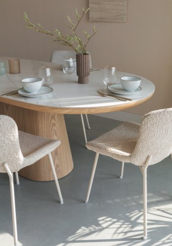 WHITE LABEL LIVING Almira spisebord, ovalt - snhvit matt sintret stein og valnttpapirfiner (200x90)