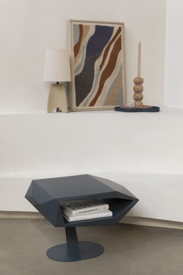 ZUIVER Sidebord North Space Black