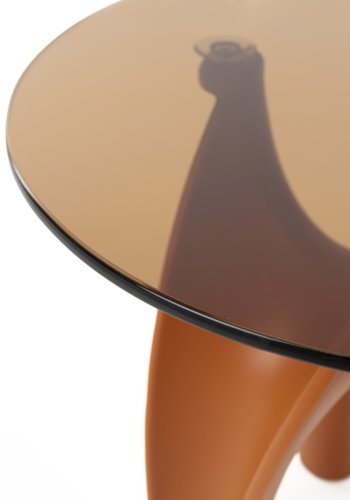 BOLD MONKEY Hactua sidebord, rund - ravfarvet r�get glas og polyresin (�40)