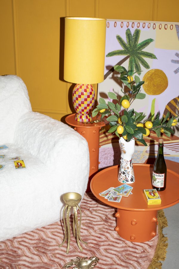 BOLD MONKEY Pinch Me sidebord