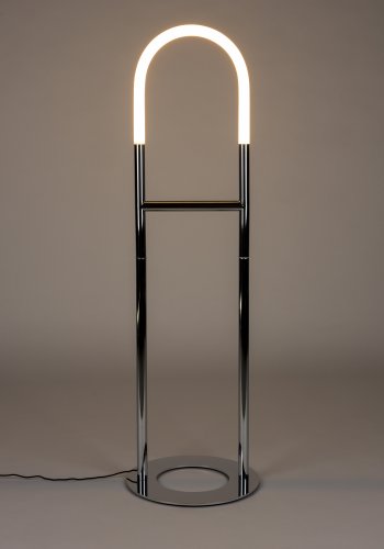 ZUIVER Golvlampa B�g Krom