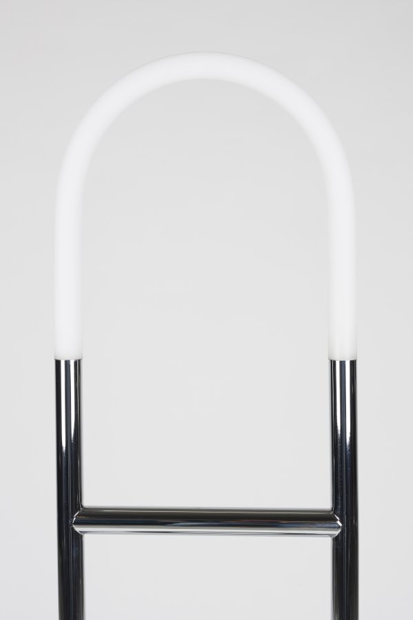 ZUIVER Golvlampa B�g Krom