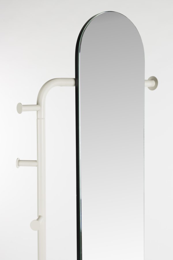 ZUIVER St�ende speil Vero Beige