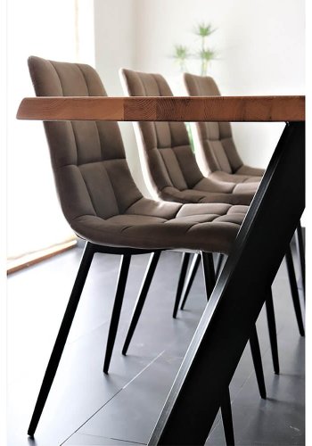 HOUSE NORDIC Middelfart spisestol - lysebrunt mikrofiberstoff