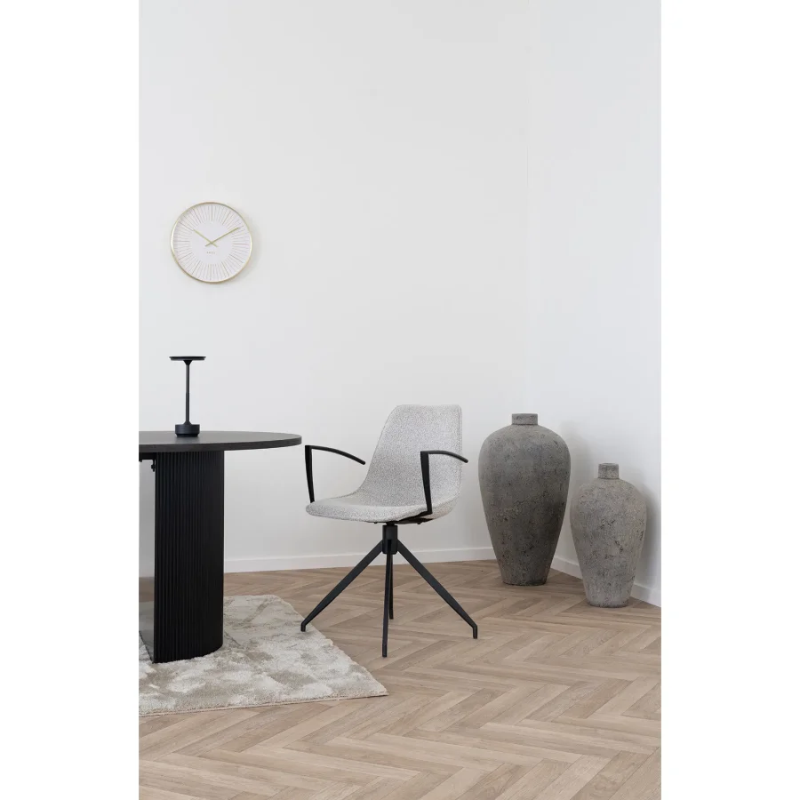 HOUSE NORDIC Monaco spisestol - Spisestol, svingbar base, armlener, boucl, sand med svarte ben, HN1267
