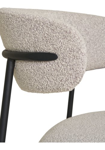 HOUSE NORDIC Mira spisestuestol - sand boucl polyesterstoff og svart stl