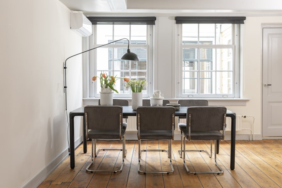 ZUIVER Ridge Rib spisestuestol - gr flyelspolyester og slvkrom