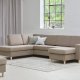 Pannesett 4 U OE venstre sofa med sjeselong - antilope beige polyesterstoff og naturlig tre