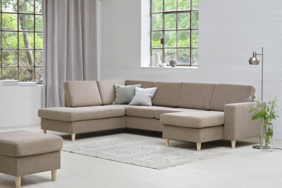 Pannesett 4 U OE venstre sofa med sjeselong - antilope beige polyesterstoff og naturlig tre