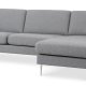 Asksett 51 3D sofa, m. sjeselong - lys granittgr polyesterstoff og brstet aluminium