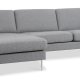 Asksett 51 3D sofa, m. sjeselong - lys granittgr polyesterstoff og brstet aluminium