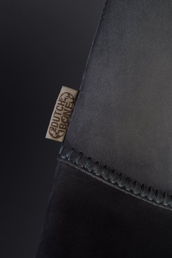 DUTCHBONE Franky Esszimmerstuhl - grauer Samtstoff und schwarzer Stahl