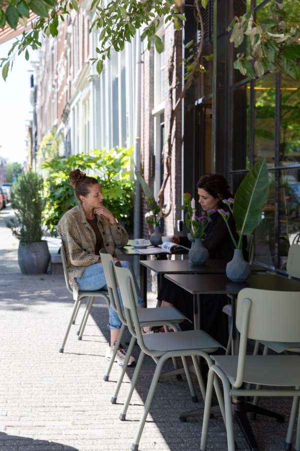 ZUIVER Back To School hagestol, stablebar - mosegrnn aluminium