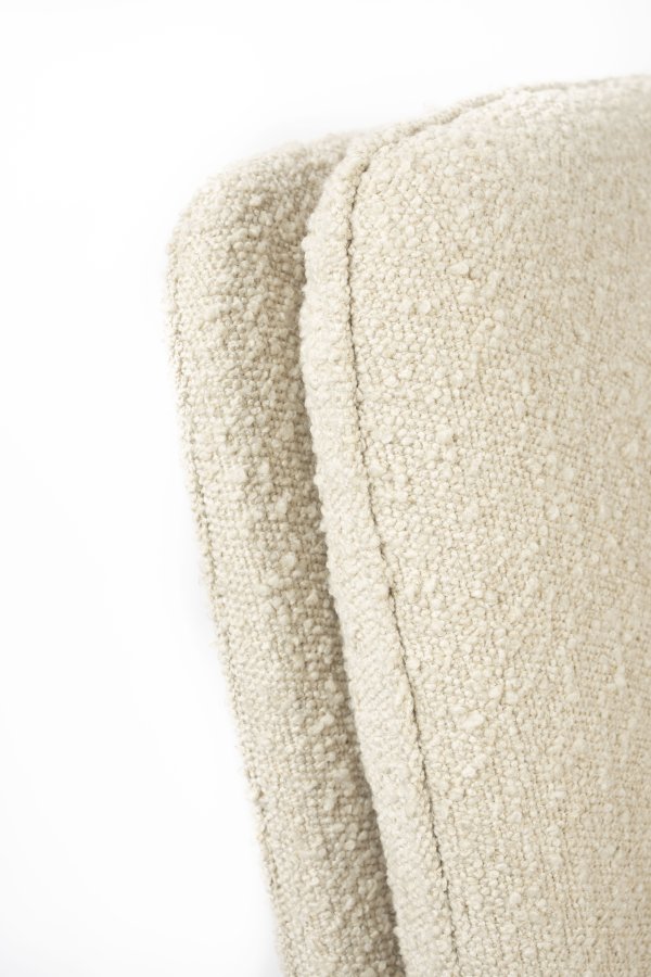 ZUIVER Tyler spisebordstol, m svingfunksjon - hvitt boucléstoff og sort stl