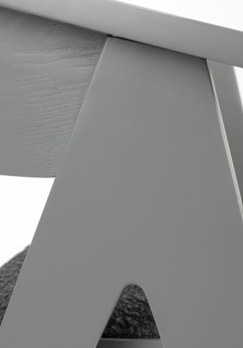 ZUIVER NDSM lenestol, m armlener - gr bouclé stoff og gr ask/trefiner