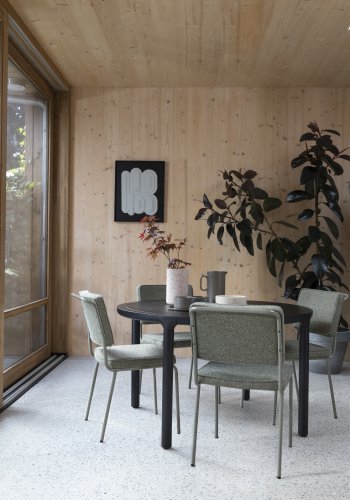 ZUIVER Buddy spisebordstol - olivengrnt boucléstoff og olivengrnt metall