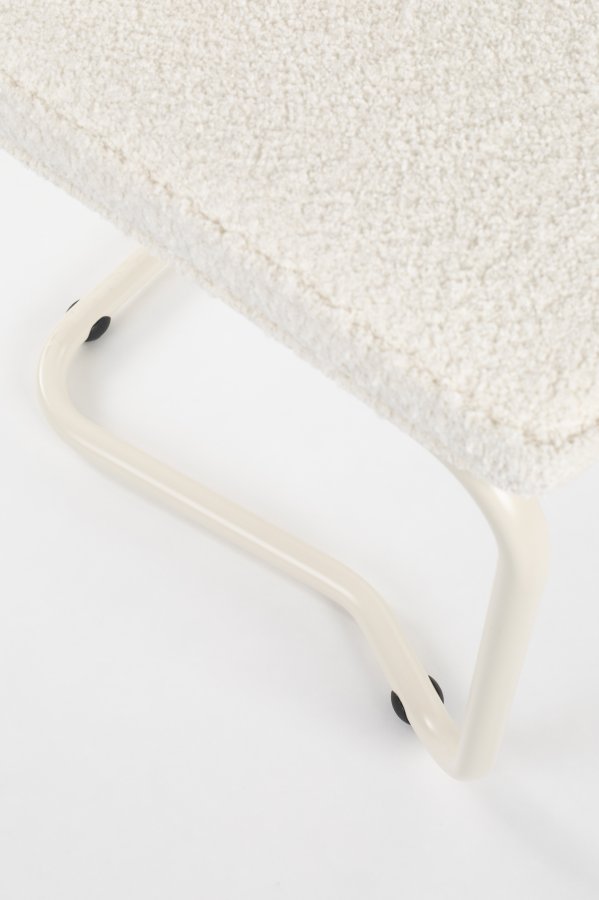 ZUIVER Ridge spisestuestol - Kink Soft off-white stoff og rrformet ramme, stables