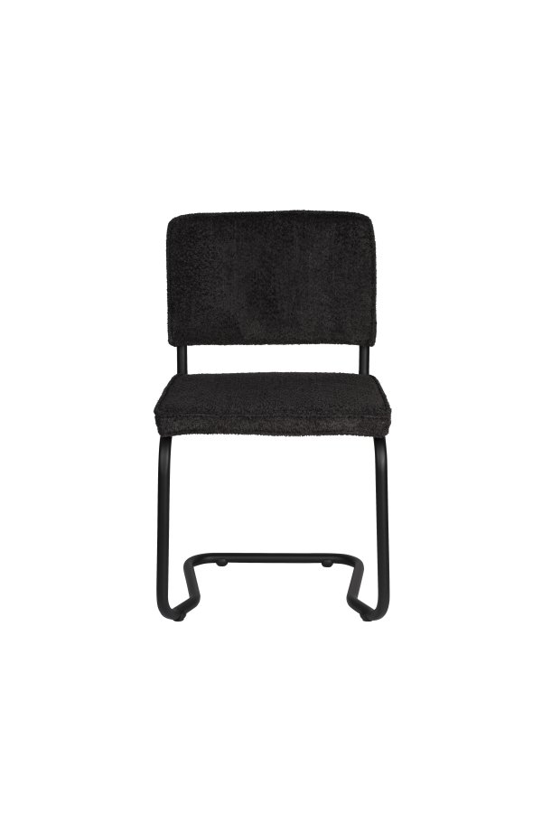 ZUIVER Ridge spisestol - Kink Mykt, svart stoff og rrformet ramme, stabelbar