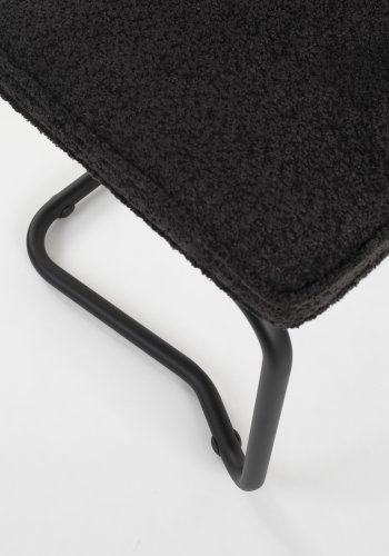 ZUIVER Ridge spisestol - Kink Mykt, svart stoff og rrformet ramme, stabelbar