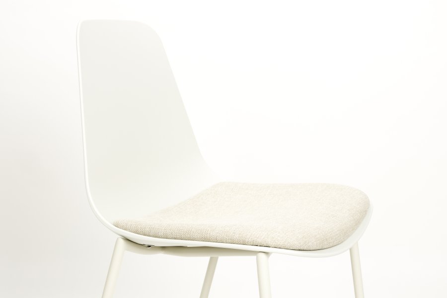 WHITE LABEL LIVING Jeffrey spisestuestol - hvit polypropylen og metall