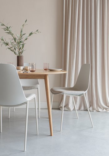 WHITE LABEL LIVING Jeffrey spisestuestol - hvit polypropylen og metall