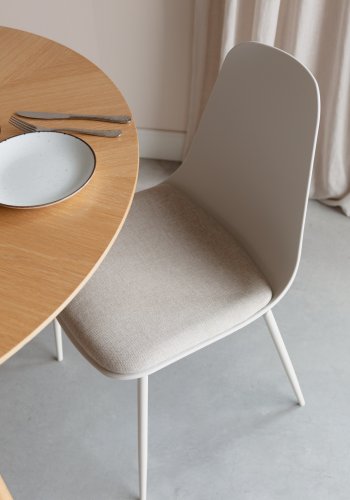 WHITE LABEL LIVING Jeffrey spisestuestol - hvit polypropylen og metall