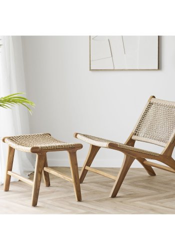 HOUSE NORDIC Derby loungef�t&ouml;lj och fotpall - naturlig PE-rotting och teaktr&auml; (set om 2)