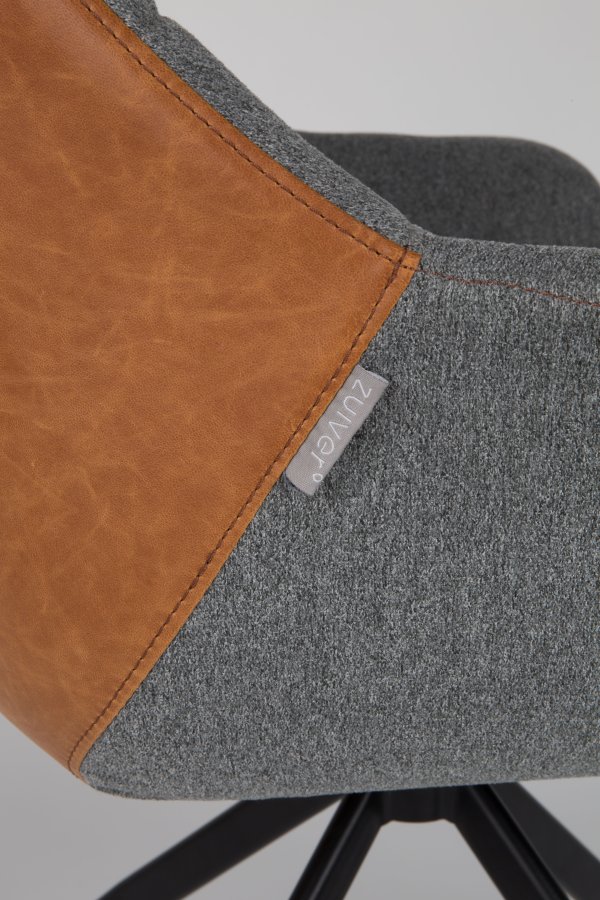 ZUIVER Doulton svingstol, med armlener - vintage brun PU og sort stl