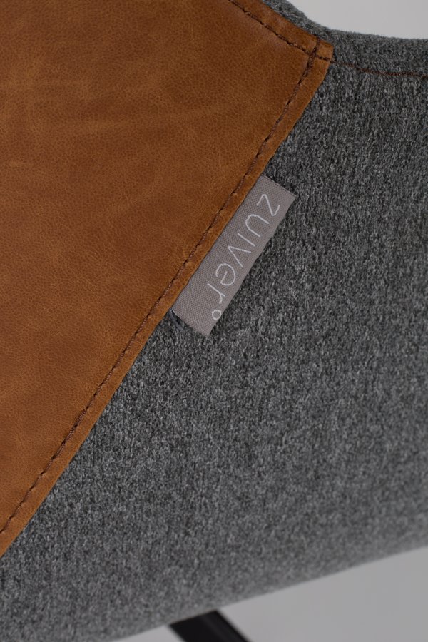 ZUIVER Doulton svingstol, med armlener - vintage brun PU og sort stl