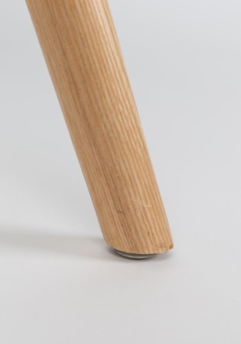 ZUIVER Albert Kuip lenestol, med armlener - taupe plast og naturlig ask