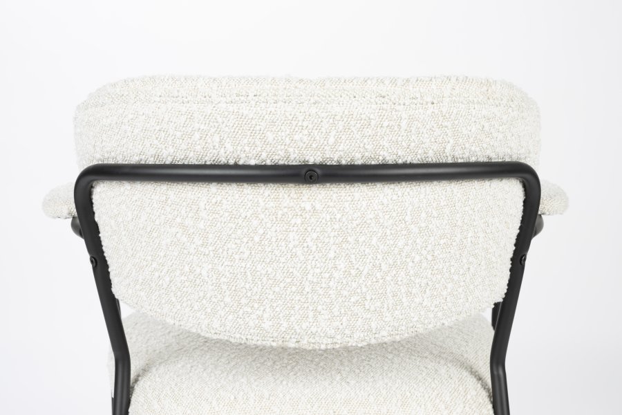WHITE LABEL LIVING Jolien spisebordsstol, med armlener - hvit bouclé og svart stl