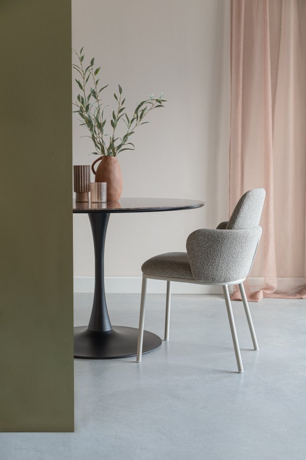 WHITE LABEL LIVING Jerrico spisestuestol, med armlener - brun polyester og beige metall