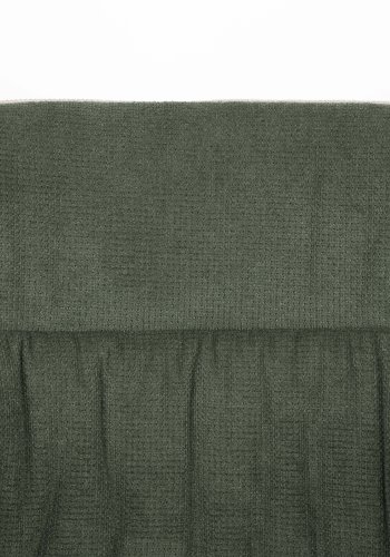 WHITE LABEL LIVING Daley spisebordstol, med armlen - beige/grnn polyester og svart jern