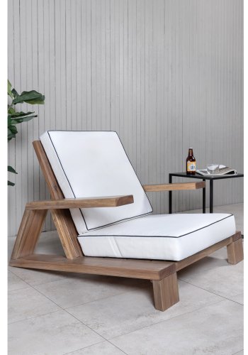 VENTURE DESIGN Daria Loungesessel für den Garten, mit Armlehnen – cremefarbene Kissen und braunes Akazienholz