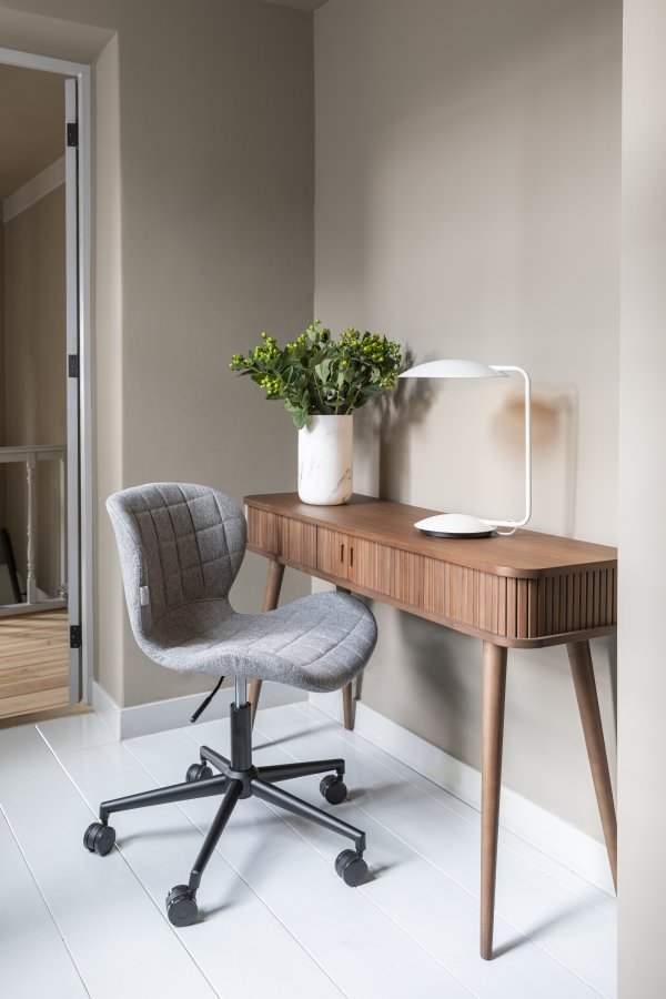 ZUIVER OMG kontorstol, hydejusterbar, med hjul - gr polyester og sort metall