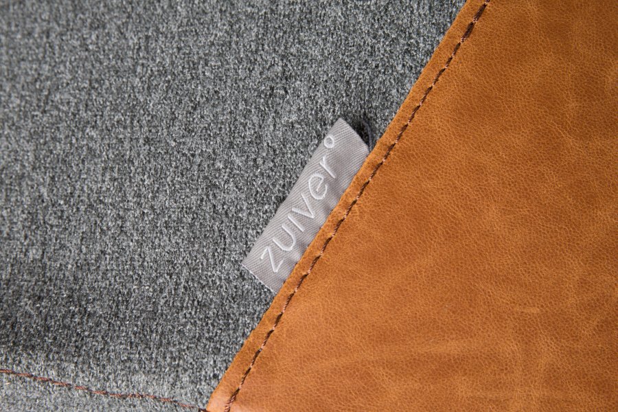 ZUIVER Doulton kontorsstol, justerbar i höjdled, med armstöd och hjul - vintage brun PU och svart polyester