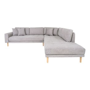Lido Hj�rnesofa �ben ende, h�jrevendt i lysegr� med fire puder og natur tr�ben
