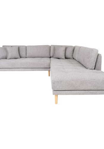 HOUSE NORDIC Lido hjrnesofa med pen ende - Hjrnesofa med pen ende, hyrevendt i lys gr med fire puter og naturlige treben, HN1040