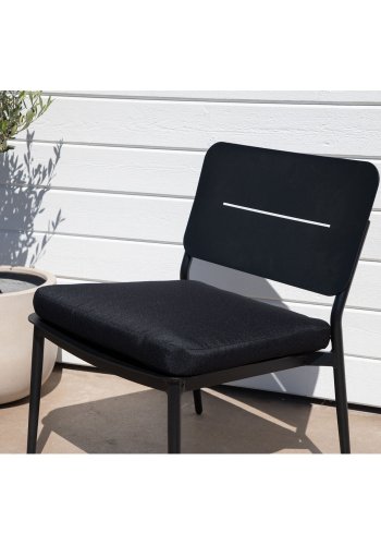 VENTURE DESIGN Lina lenestol, med pute - svart polyester og stl
