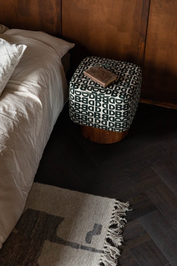 Dutchbone krakkmonogram