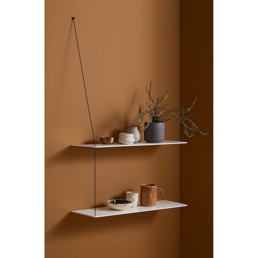 WOUD Stedge tilleggshylle - hvit eik og metall (60 cm)