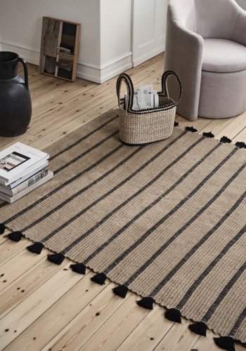 BROSTE COPENHAGEN Lykkekurv, m. hank - svart og naturlig sjgress (sett med 3)